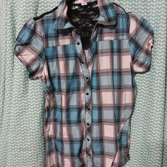 BONGO Checkered Button Down Shirt - Picture 1 of 3